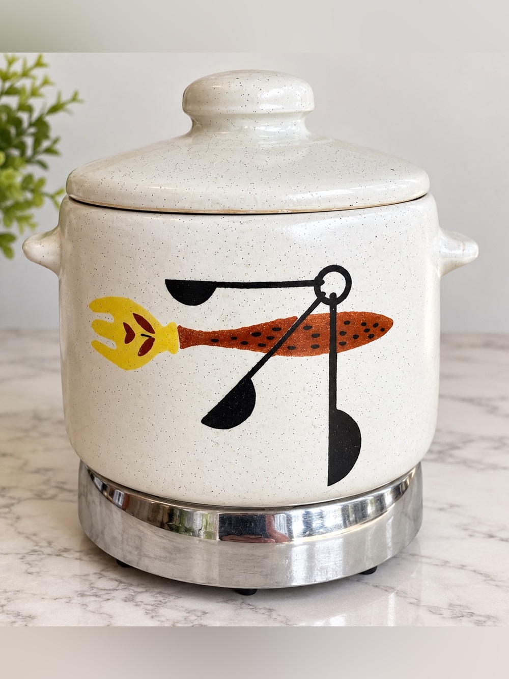 Vintage 1950s MCM Atomic Ceramic Bean Pot Electric Warmer – Retro Kitchen